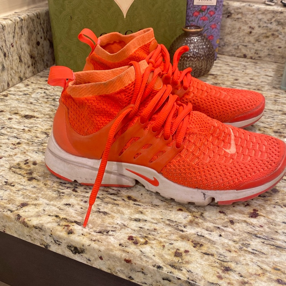 Orange Nike Presto